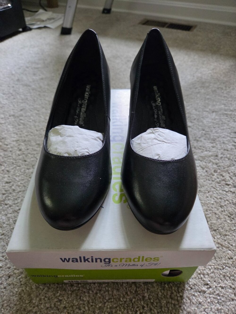 NWT! Walking Cradles Joy Leather Pumps